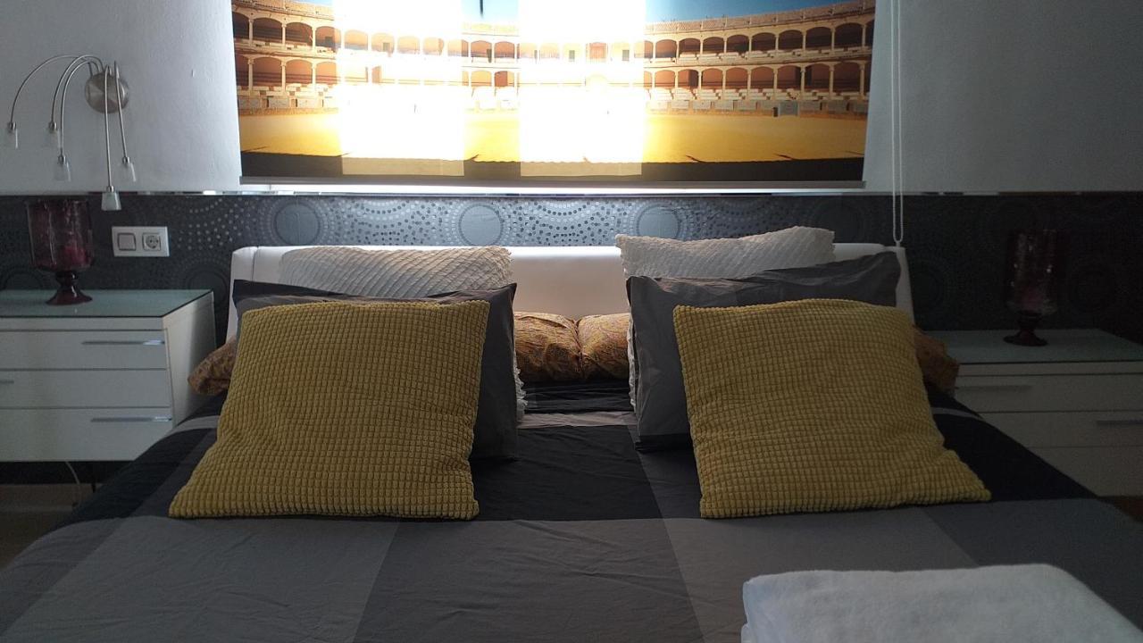 Atico Rilque, Apartamentos Independientes Con Jacuzzi Privado Y Terraza En Ronda Kültér fotó