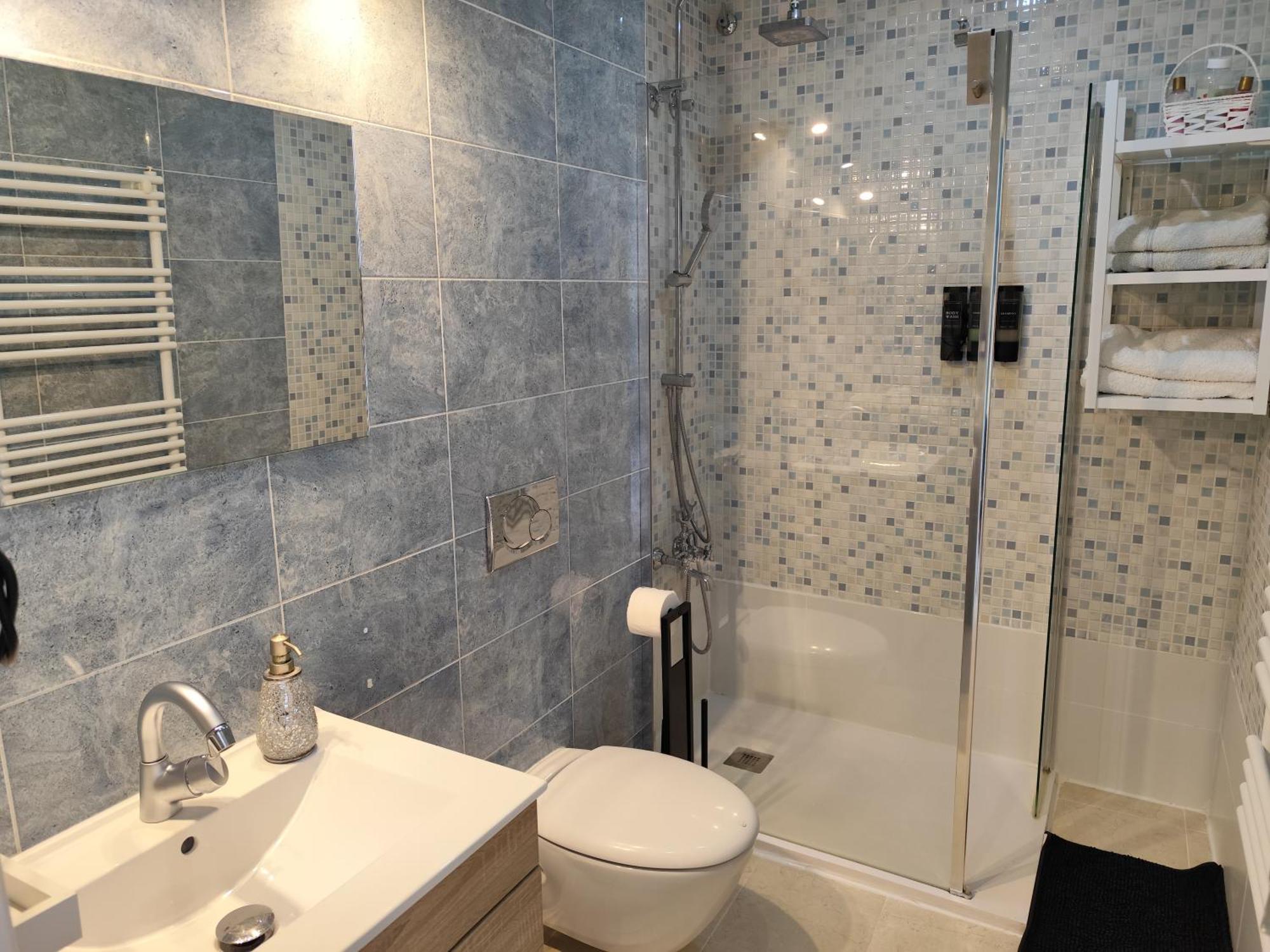 Atico Rilque, Apartamentos Independientes Con Jacuzzi Privado Y Terraza En Ronda Kültér fotó